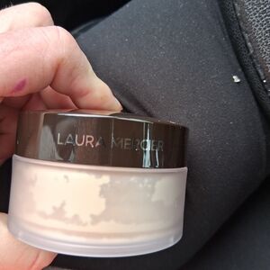 Laura Mercier Loose Setting Powder - Cream